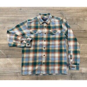 Patagonia Midweight Fjord Flannel Mens S Shirt Plaid Hiking Casual Flap Pockets